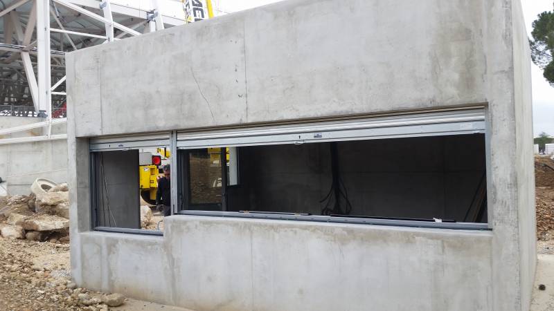 Pose rideau métallique à Miramas