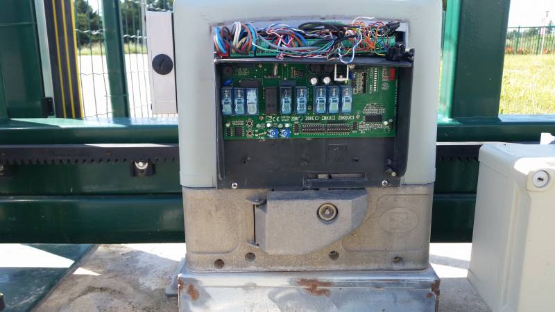 Dépannage moteur portail portail coulissant à Nîmes 30000