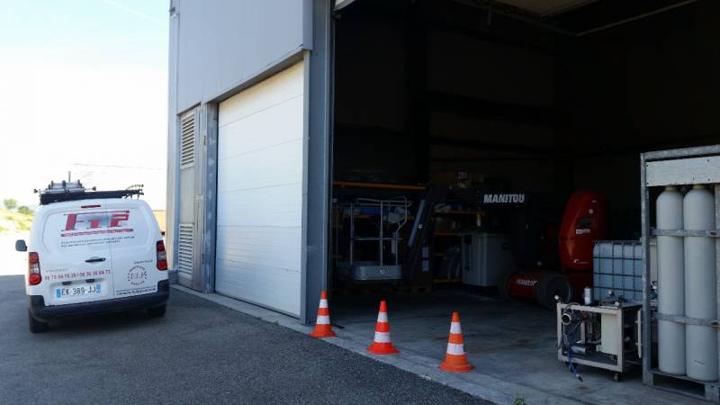 Maintenance et dépannage de porte sectionnelle Novolux Thermo 80 à Cavaillon